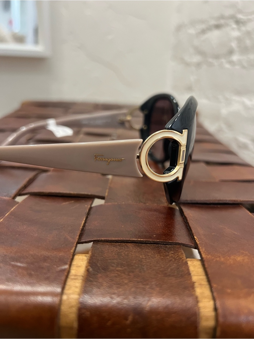 Salvatore Ferragamo SF668S - Picture 4 of 7